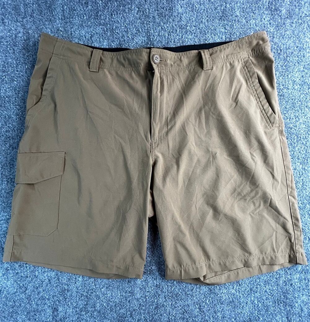 Columbia Men's Cargo Hiking Fishing Shorts Brown Size 40W Omni-Shade